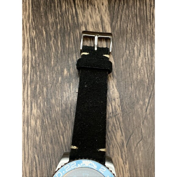 Custom Made GMT Style Watch Quartz Movement Black Dial Black Blue Bezel - Picture 3 of 11